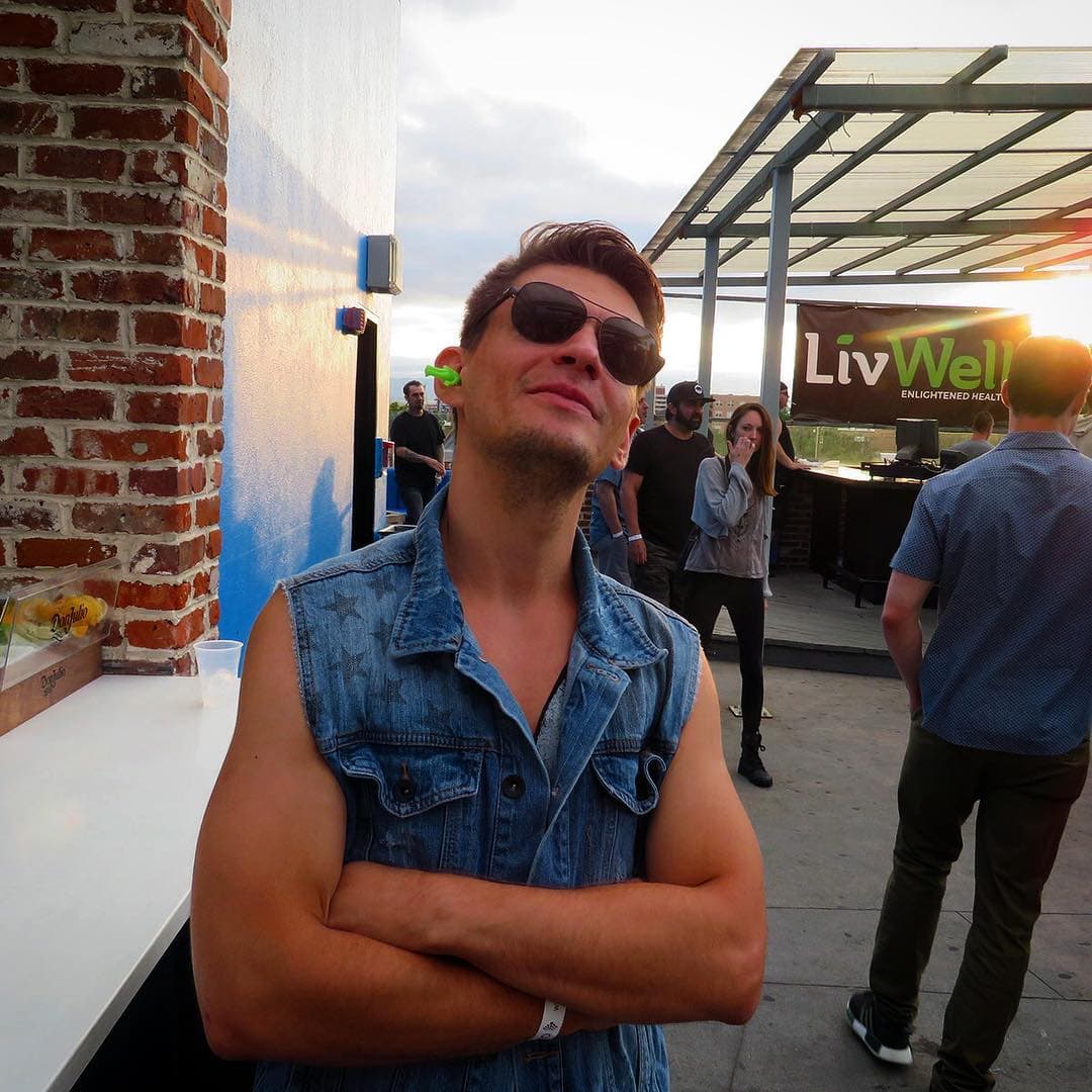 tINI at Vinyl rooftop - Image 1