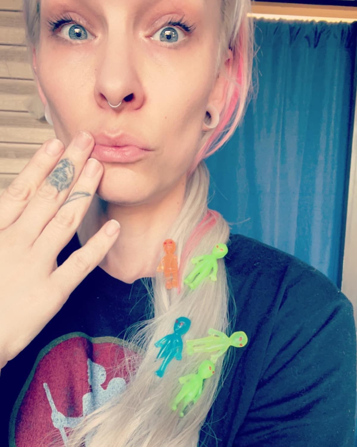 When Aliens Attack 👽🛸 - Image 1