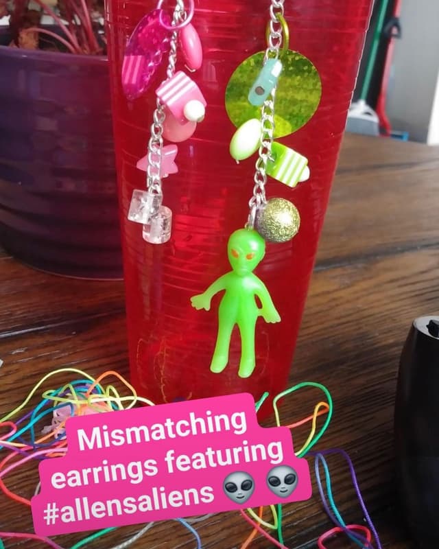Alien earring